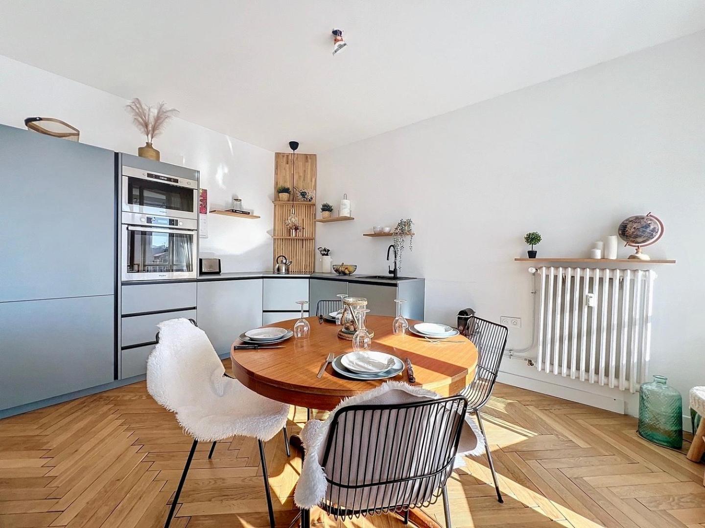 Apartment Avec Balcon - Hyper & Lumineux - Les Freres De La Loc'
